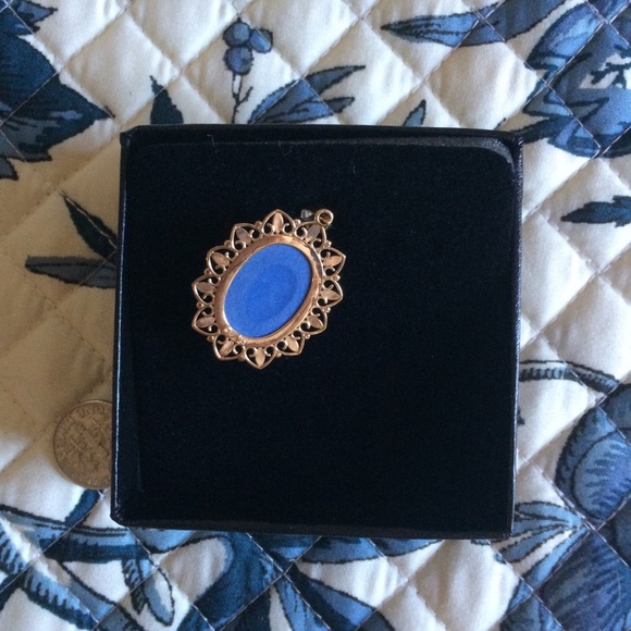 Michael Anthony Cameo Pendant 14K Gold - Picture 7 of 8